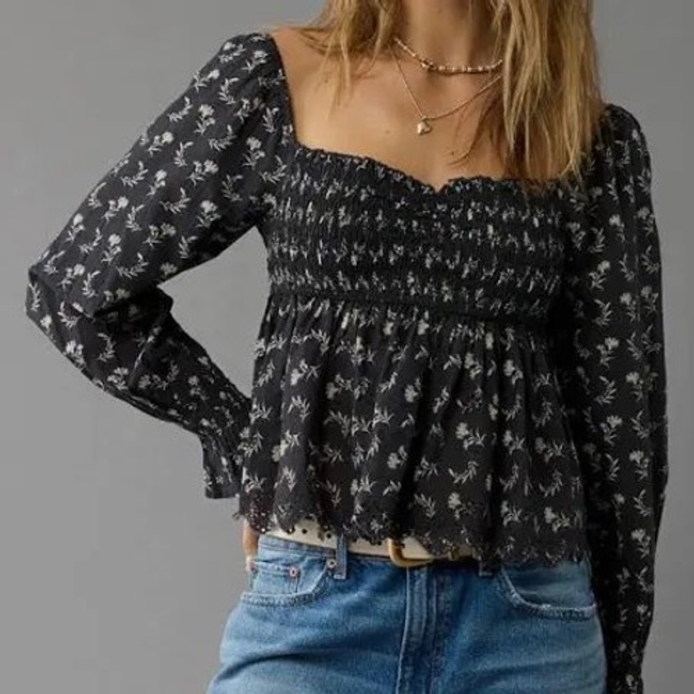 American Eagle Smocked Floral Babydoll Top Black Eyelet Long Sleeve Medium NWT